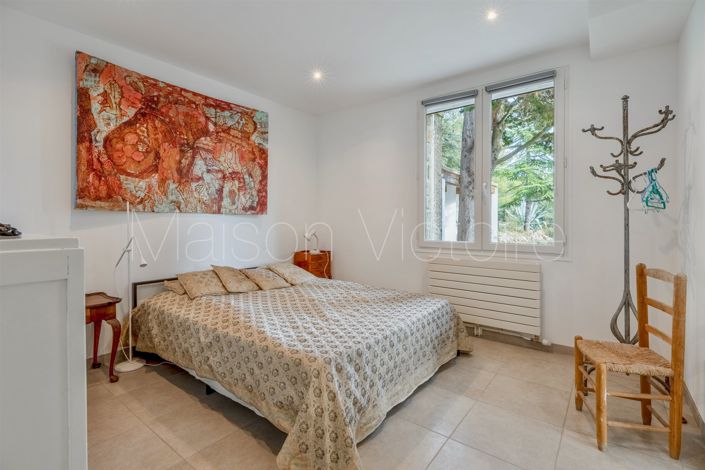 Image No.15-4 Bed House for sale