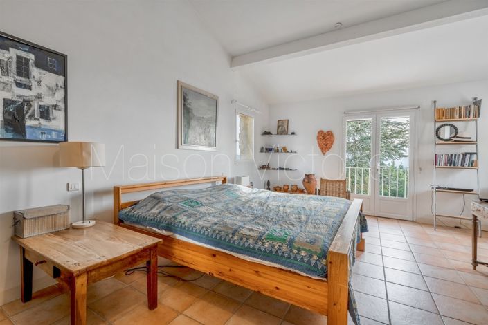 Image No.16-4 Bed House for sale
