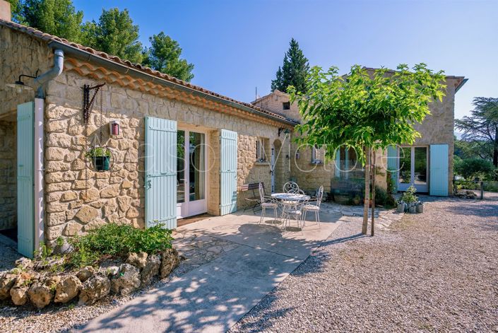 Image No.2-4 Bed House for sale
