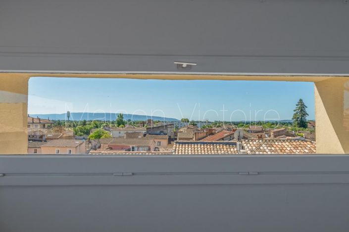 Image No.20-3 Bed Apartment for sale