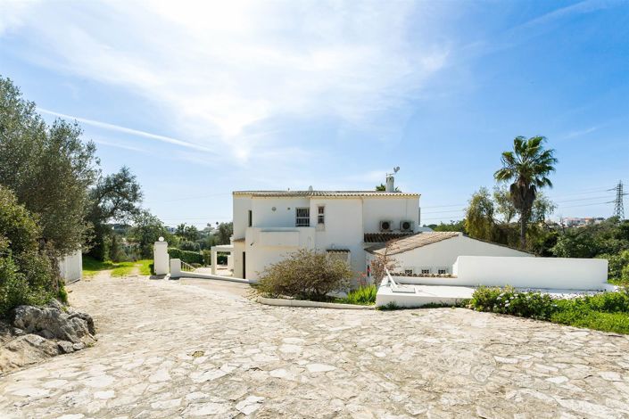 Image No.52-4 Bed House for sale