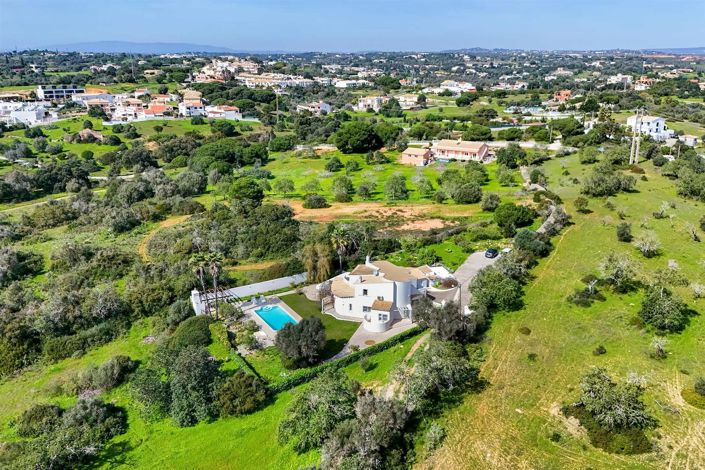 Image No.54-4 Bed House for sale