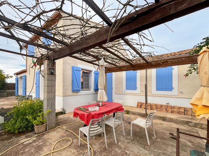 Image No.14-5 Bed House for sale