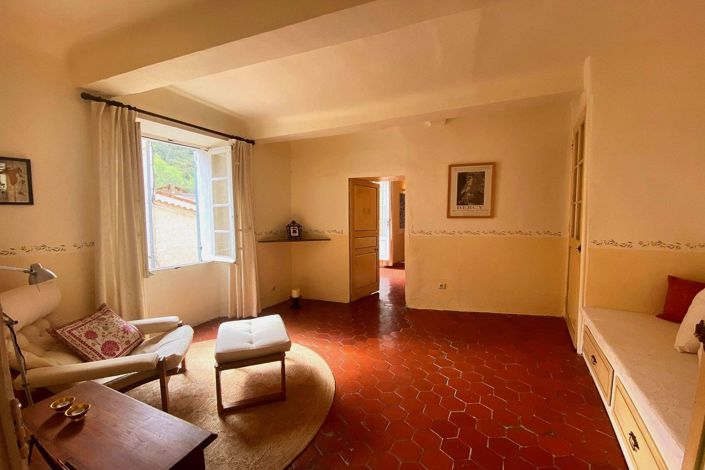 Image No.5-3 Bed House for sale