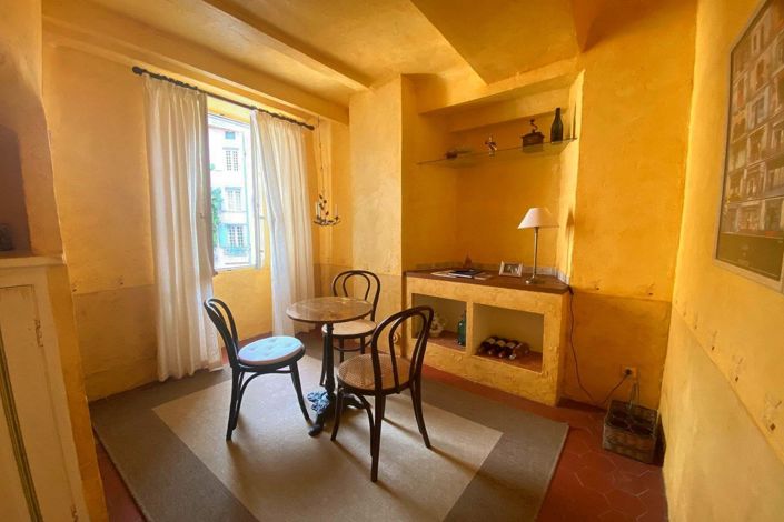 Image No.7-3 Bed House for sale