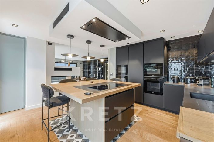 Image No.12-3 Bed Apartment for sale