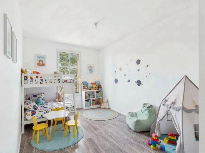 Image No.14-3 Bed Apartment for sale