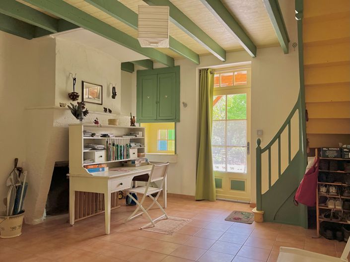 Image No.11-5 Bed House for sale