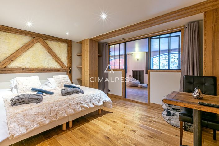 Image No.8-5 Bed Apartment for sale