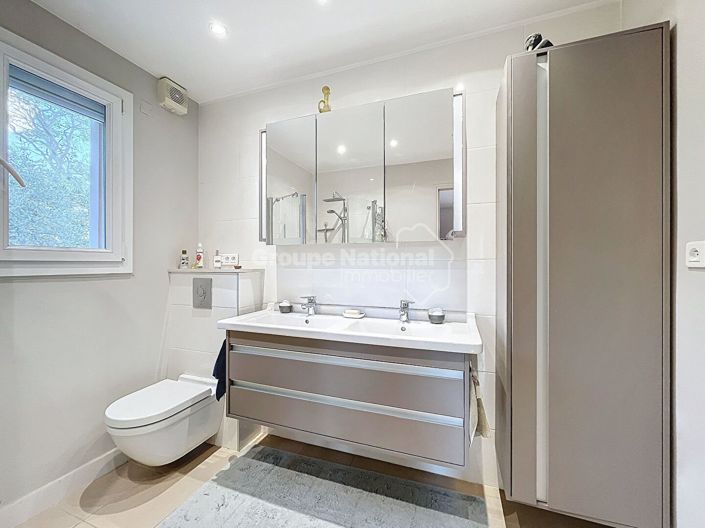 Image No.16-Propriété de 5 chambres à vendre à Orange