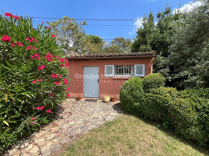 Image No.5-Propriété de 5 chambres à vendre à Orange