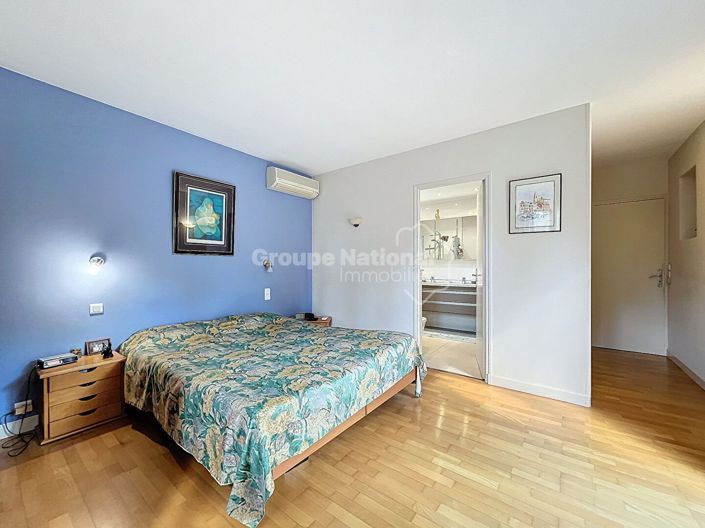 Image No.9-Propriété de 5 chambres à vendre à Orange