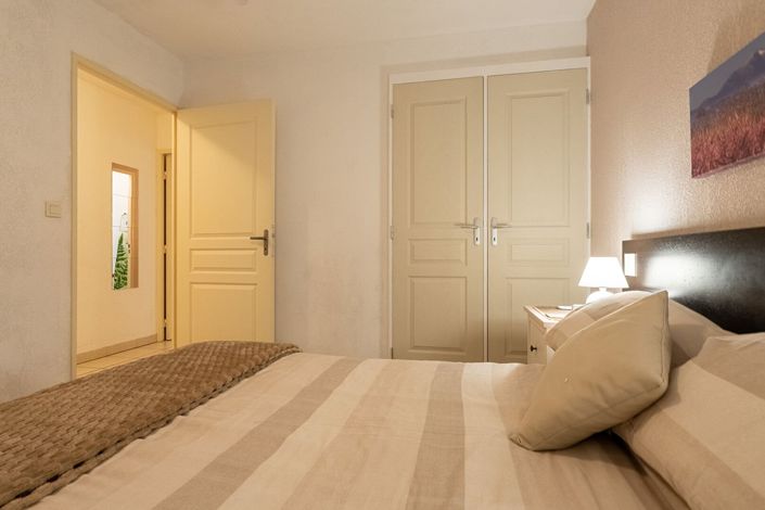 Image No.16-1 Bed Apartment for sale