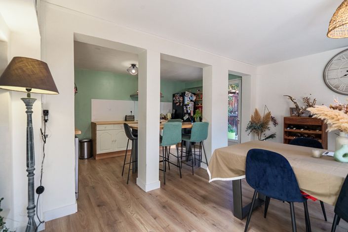 Image No.8-3 Bed House for sale