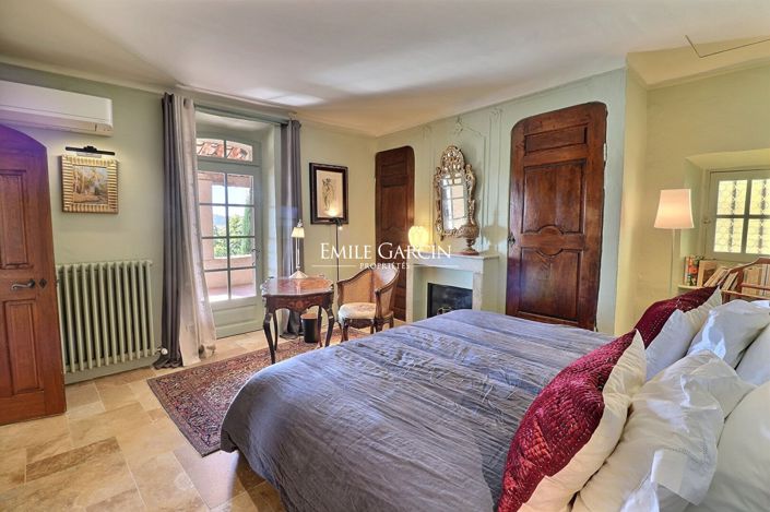 Image No.7-Propriété de 6 chambres à vendre à Cadenet