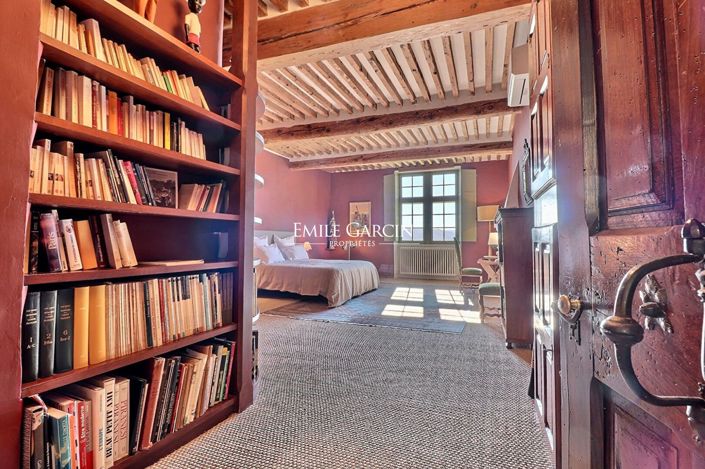 Image No.9-Propriété de 6 chambres à vendre à Cadenet