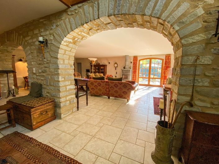 Image No.13-3 Bed House for sale