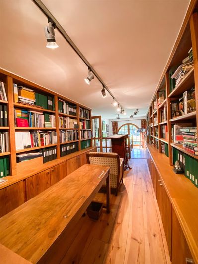 Image No.19-3 Bed House for sale