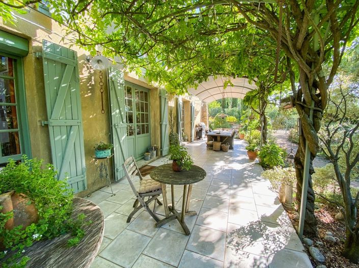 Image No.8-3 Bed House for sale