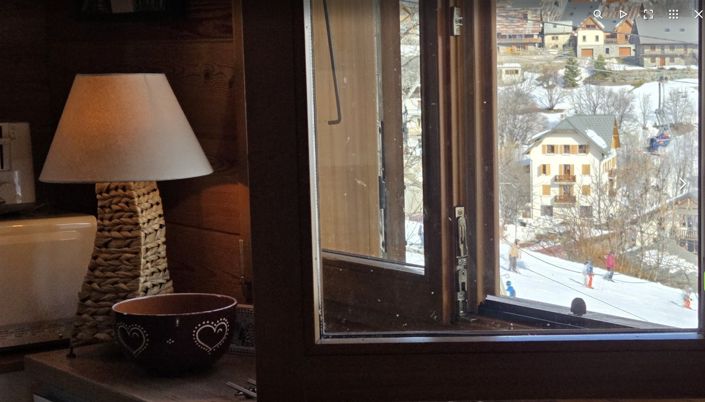 Image No.7-4 Bed House for sale