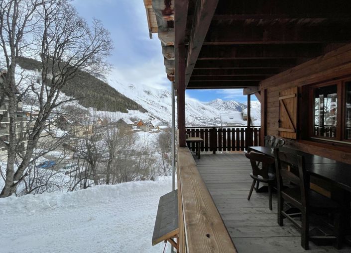 Image No.9-7 Bed Apartment for sale