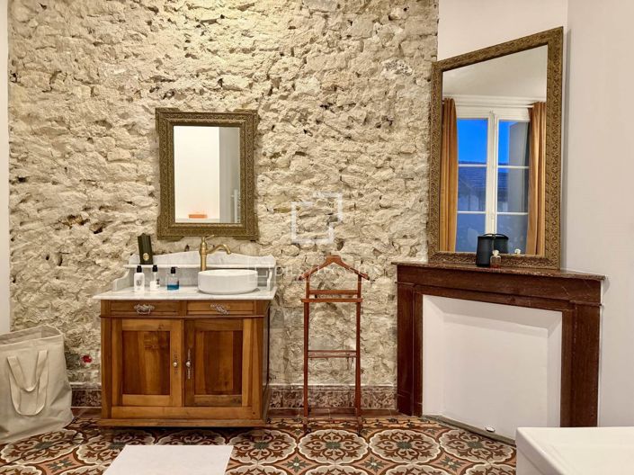 Image No.19-3 Bed House for sale