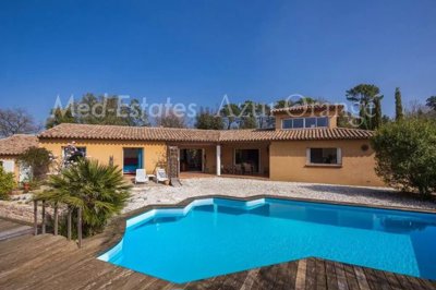 1 - La Garde-Freinet, House