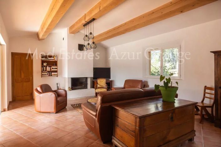 Image No.7-Maison de 5 chambres à vendre à La Garde-Freinet