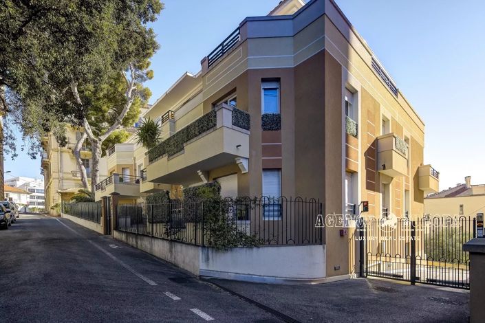 Image No.24-4 Bed Apartment for sale