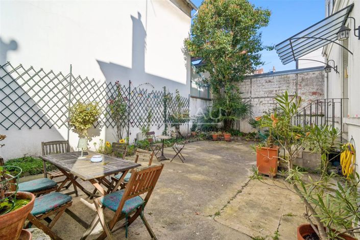 Image No.4-5 Bed House for sale