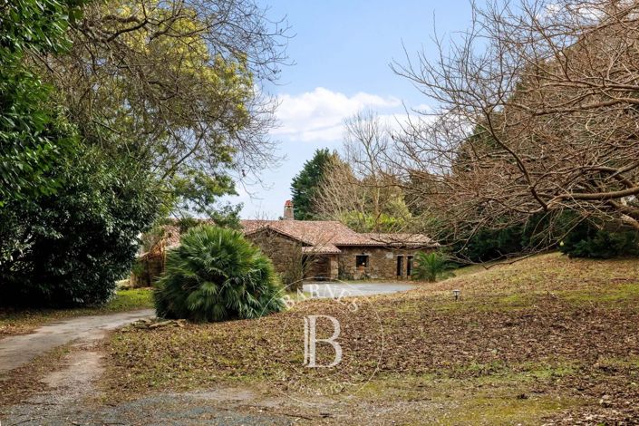 Image No.19-5 Bed House for sale