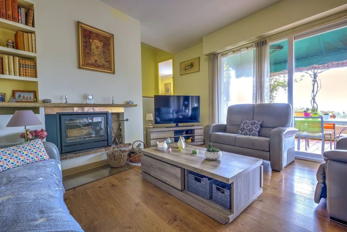 Image No.9-4 Bed House for sale