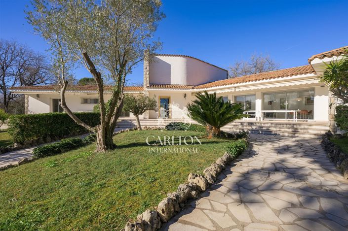 Image No.19-7 Bed House for sale