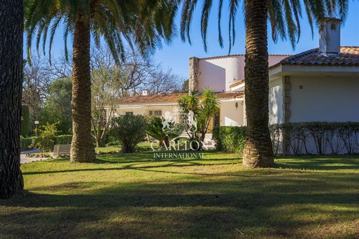 Image No.2-7 Bed House for sale