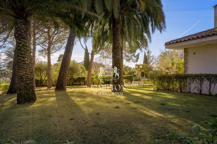 Image No.21-7 Bed House for sale