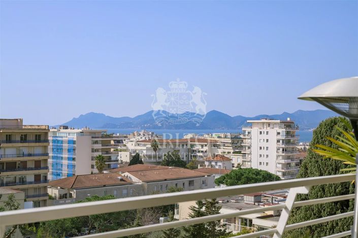 Image No.9-Appartement de 2 chambres à vendre à Cannes