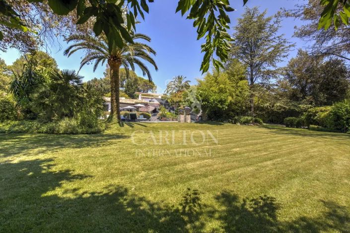 Image No.11-5 Bed House for sale