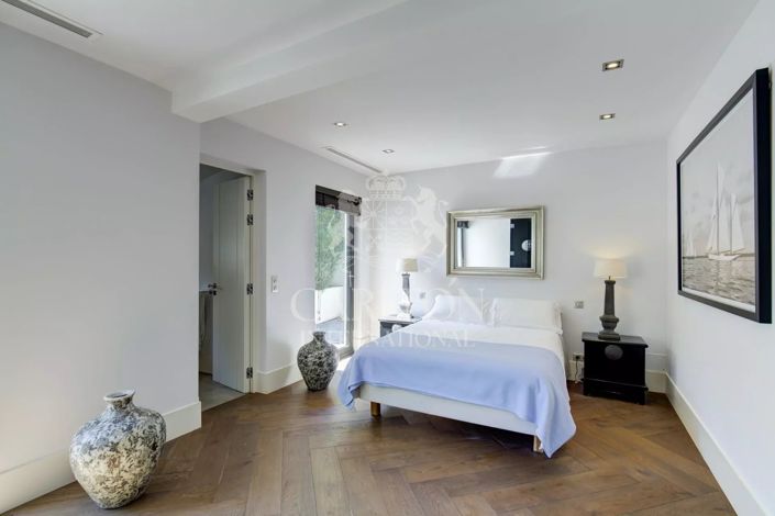 Image No.27-5 Bed House for sale