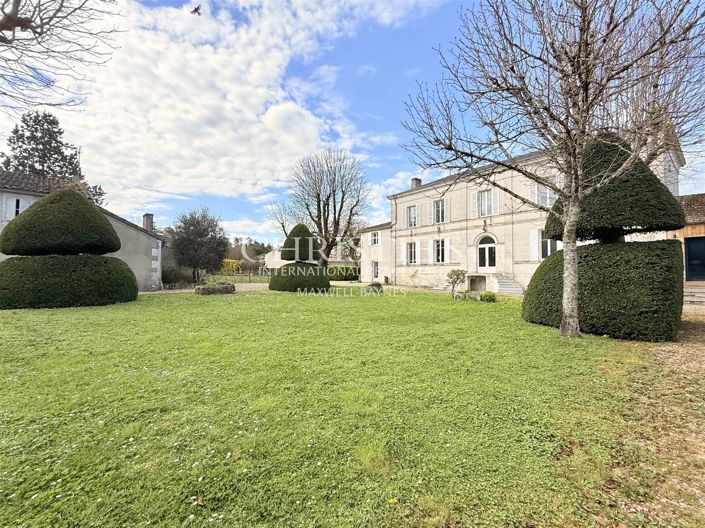 Image No.2-Maison de 4 chambres à vendre à Cognac