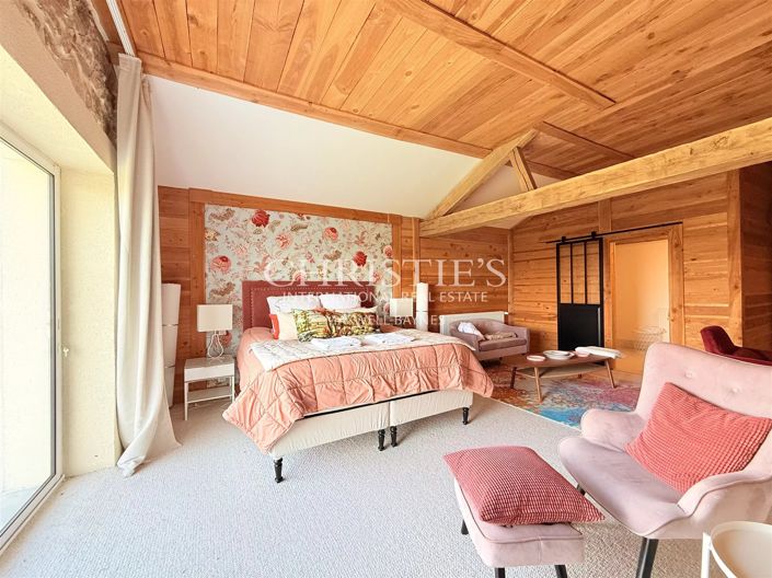 Image No.16-9 Bed House for sale