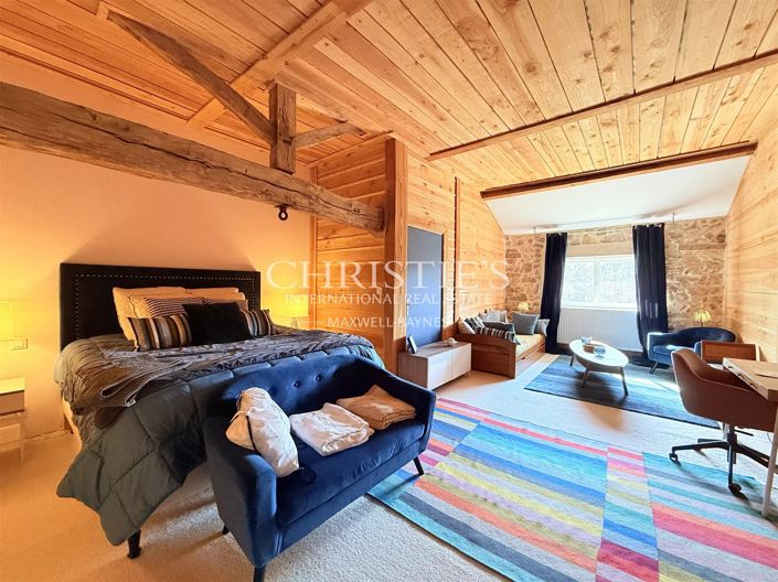 Image No.18-9 Bed House for sale