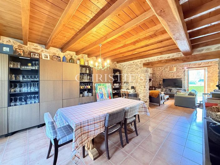 Image No.23-9 Bed House for sale