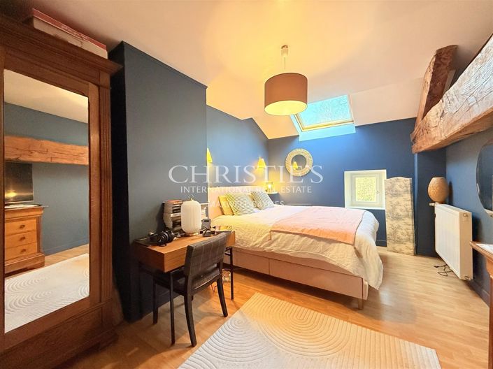 Image No.26-9 Bed House for sale