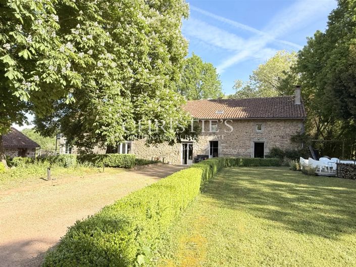 Image No.3-9 Bed House for sale