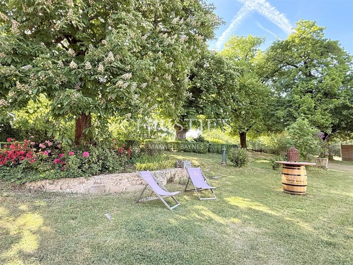 Image No.31-9 Bed House for sale