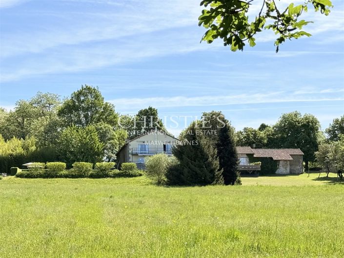 Image No.4-9 Bed House for sale