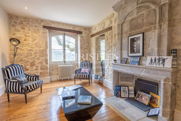 Image No.27-9 Bed House for sale