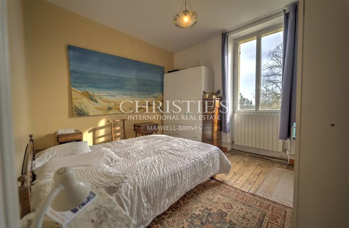 Image No.7-4 Bed House for sale