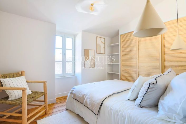 Image No.15-5 Bed House for sale