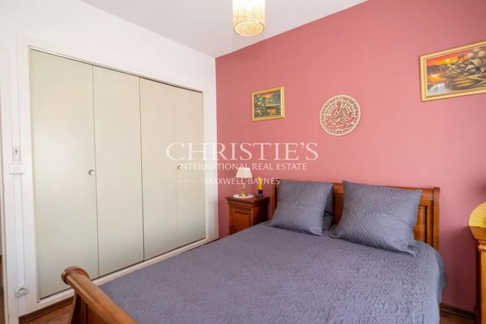 Image No.9-3 Bed Apartment for sale